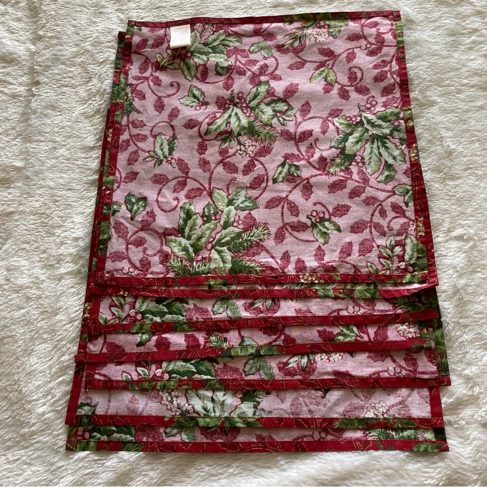 Chestnut Lane Christmas napkins (7) holiday entertaining - Picture 3 of 7